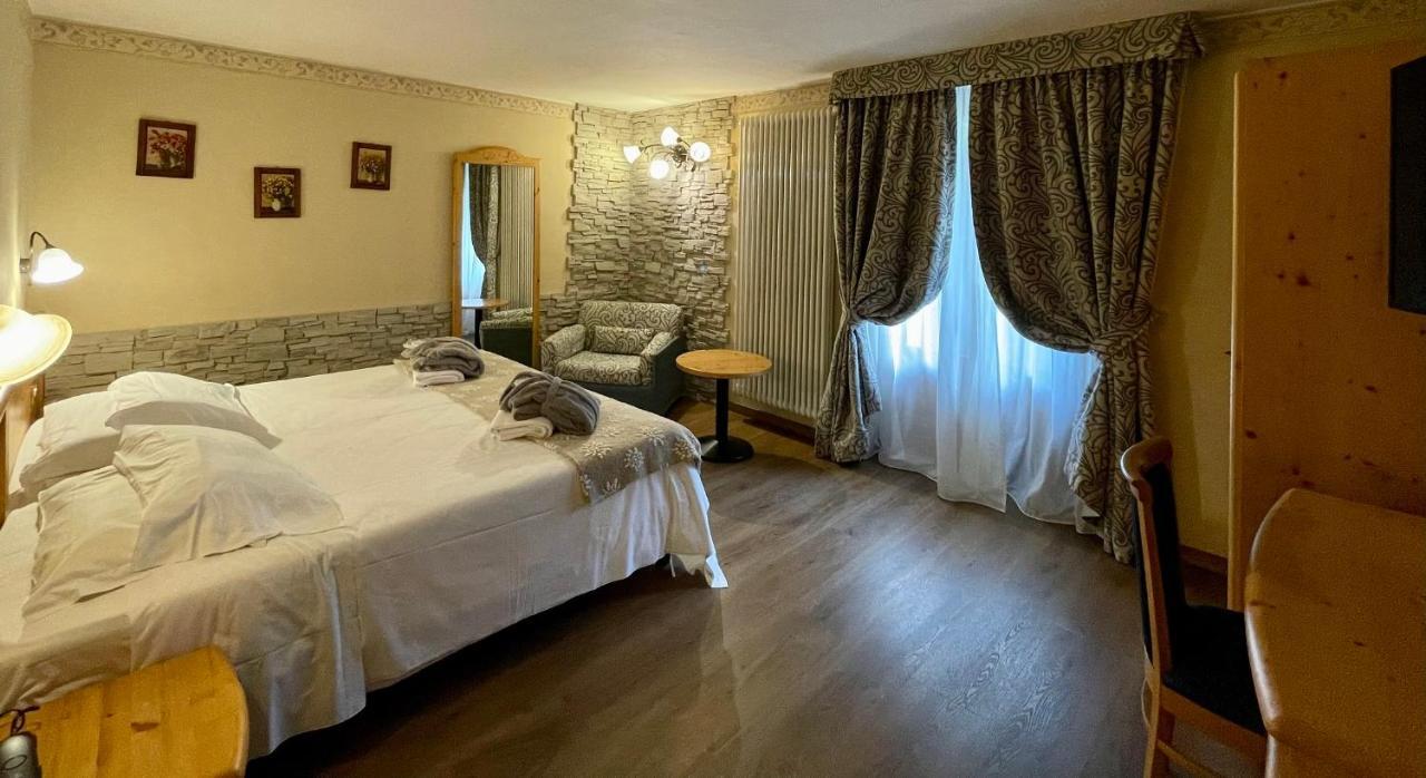 Hotel Edelweiss 3 Stelle Superior Breuil-Cervinia Exteriör bild