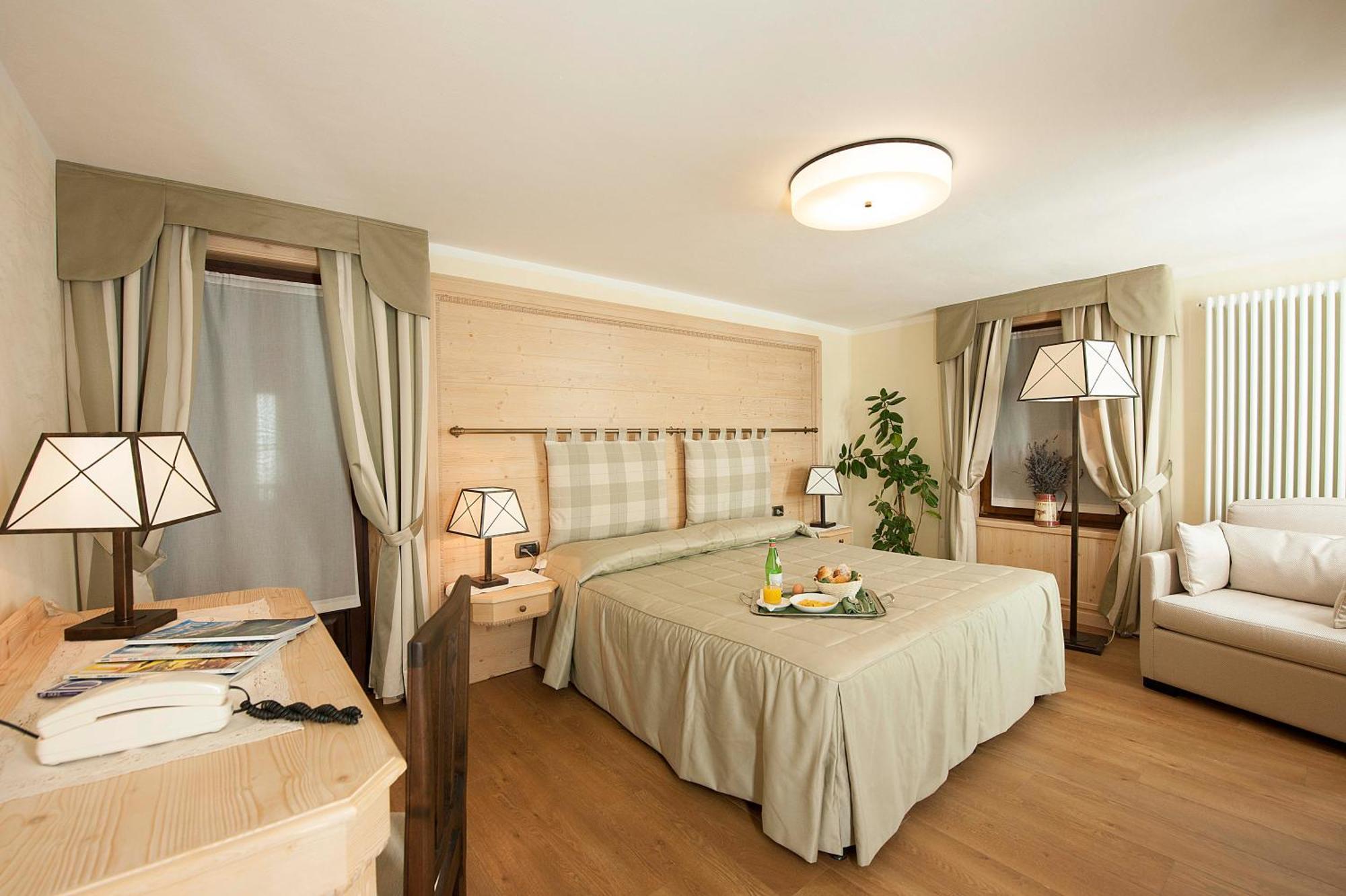 Hotel Edelweiss 3 Stelle Superior Breuil-Cervinia Exteriör bild