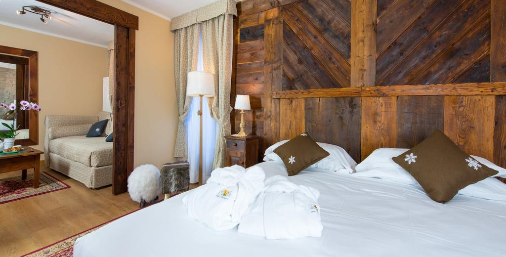 Hotel Edelweiss 3 Stelle Superior Breuil-Cervinia Exteriör bild