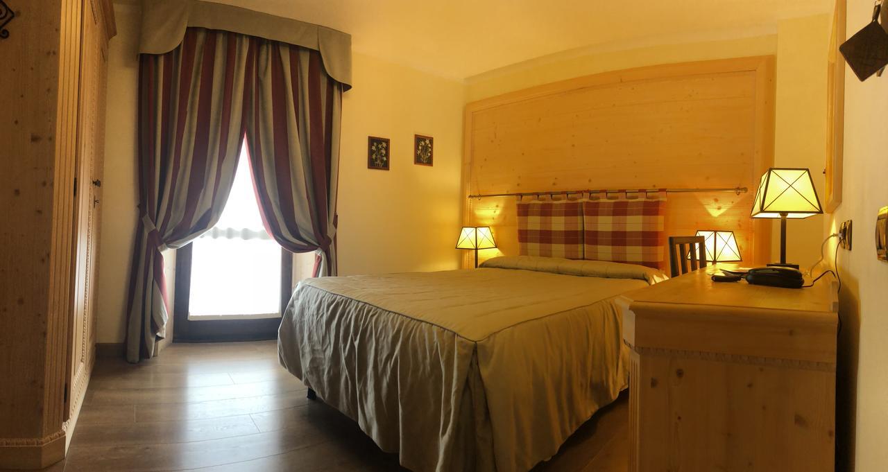 Hotel Edelweiss 3 Stelle Superior Breuil-Cervinia Exteriör bild