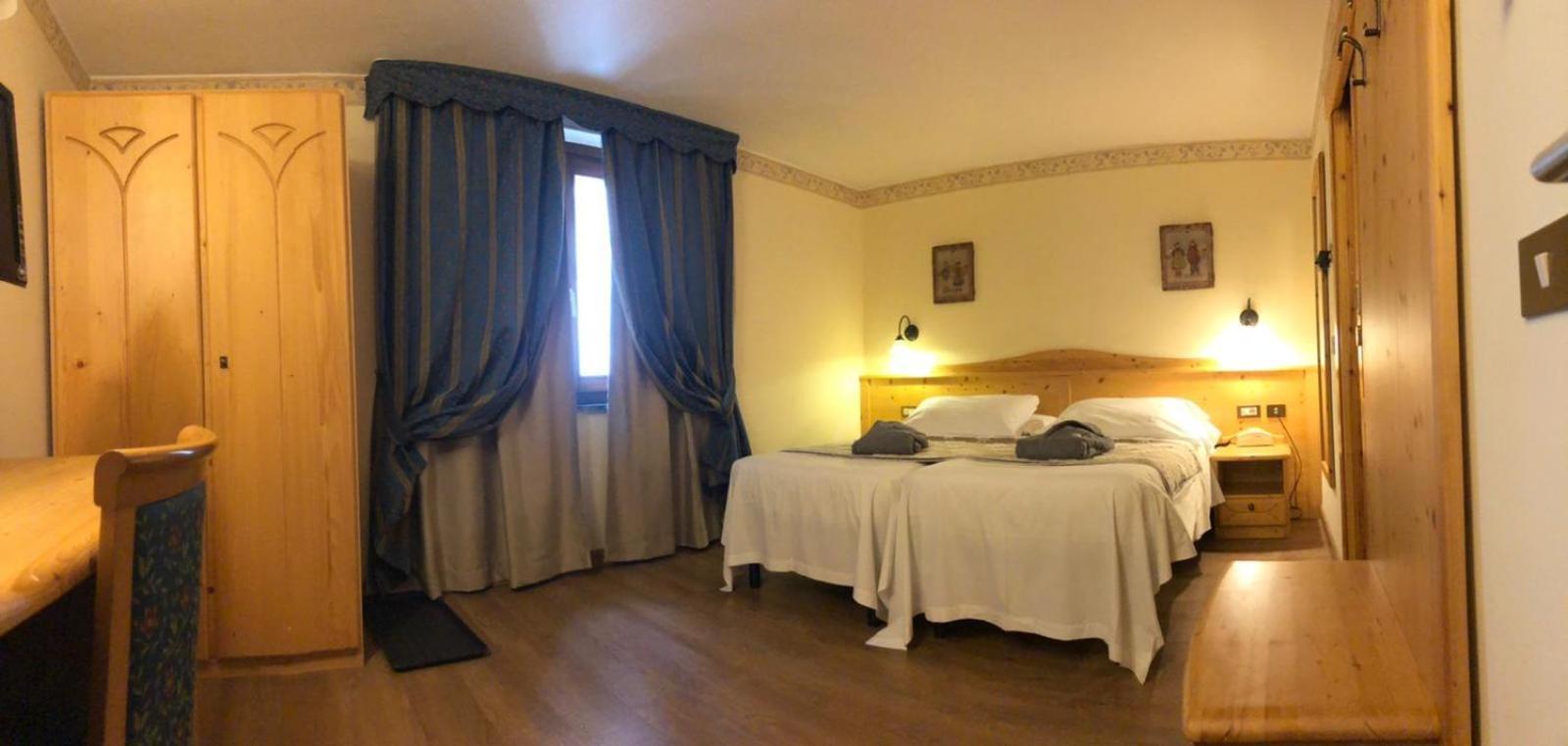Hotel Edelweiss 3 Stelle Superior Breuil-Cervinia Exteriör bild